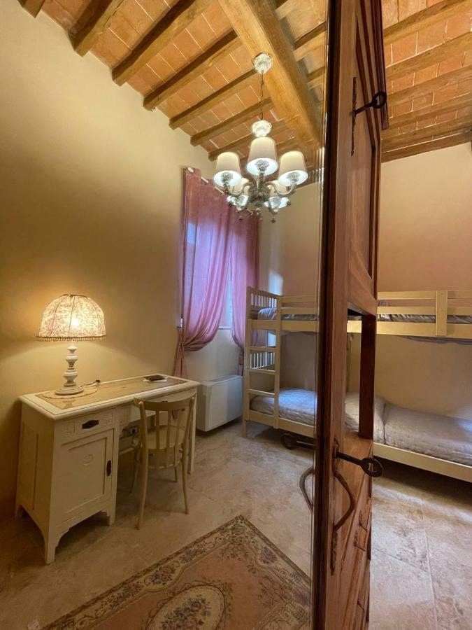 Appartement Antica Casa Del Glicine à Poggibonsi Extérieur photo