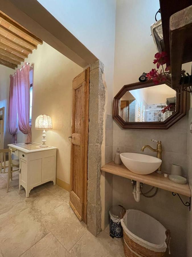 Appartement Antica Casa Del Glicine à Poggibonsi Extérieur photo